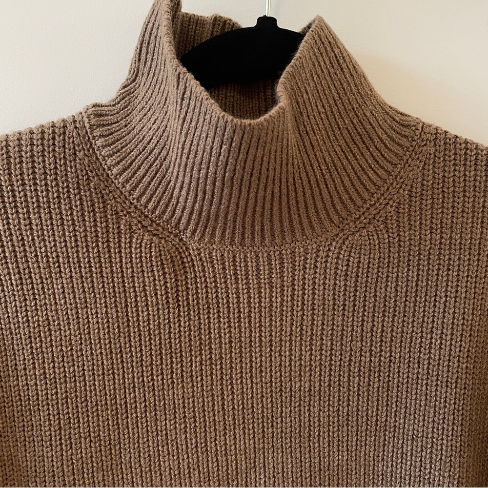 Suzy Shier Tan Knit Sweater - Picture 3 of 7